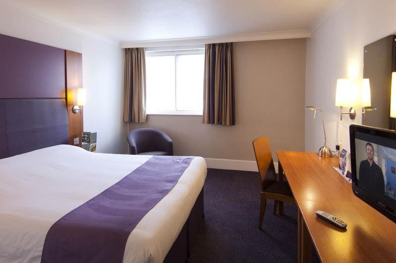Premier Inn Birmingham Oldbury Oldbury  Eksteriør billede