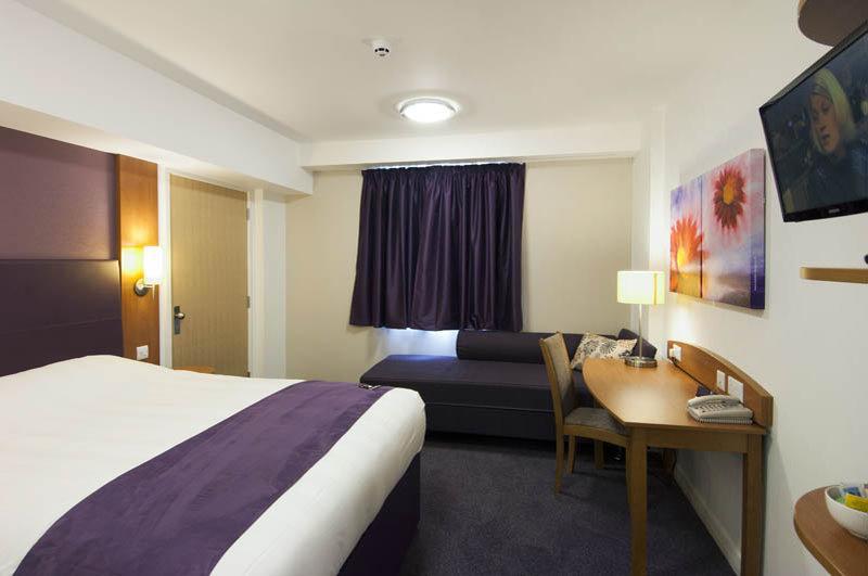 Premier Inn Birmingham Oldbury Oldbury  Eksteriør billede